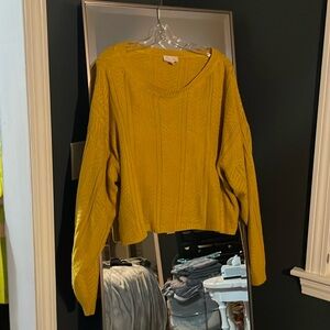 Mustard Sweater l Medium